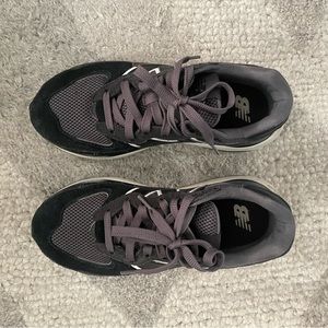 New balance 57/40  size 7.5 WOMENS